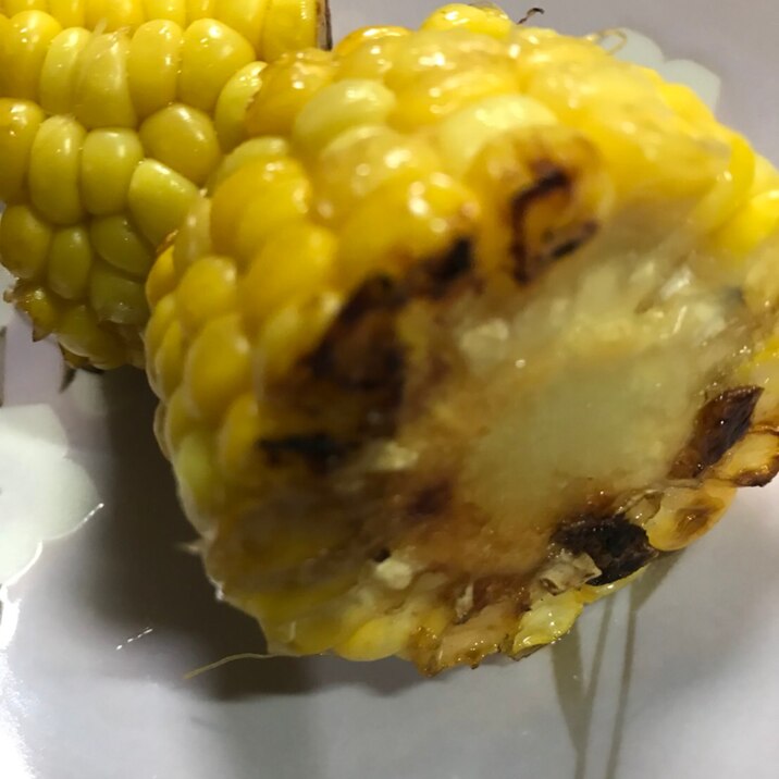 ひまわり油で 生とうもろこしで焼きとうもろこし レシピ 作り方 By Xmickyx 楽天レシピ